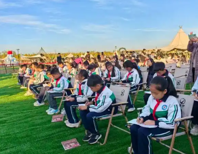 大力推动青蓝团队班主任团队等团队建造着力打造团队文明 大力推动青蓝团队班主任团队等团队建造着力打造团队文明