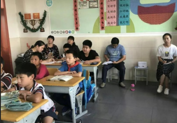 搬到山水间让孩子内行走中读懂家园的厚重让乡土的根脉深植于心 搬到山水间让孩子内行走中读懂家园的厚重让乡土的根脉深植于心